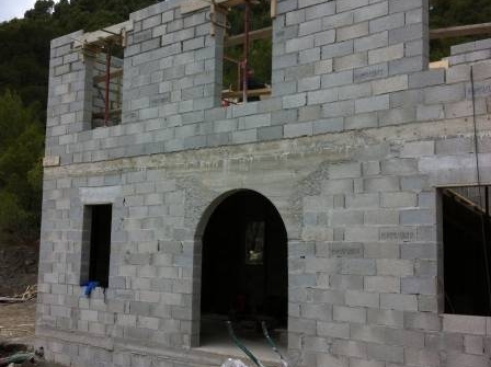 Extension de maison à Saint-Marc Jaumegarde par des artisans français qualifiés.