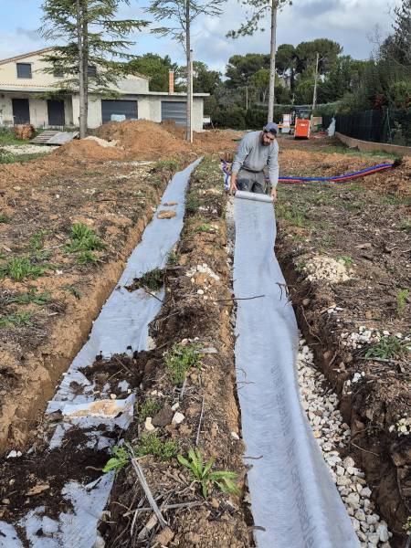 Terrassement pour l'installation d'un assainissement non collectif aux normes SPANC